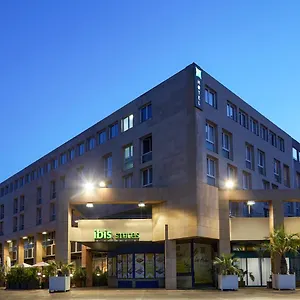 Ibis Styles Centre Port 3*, Toulon France